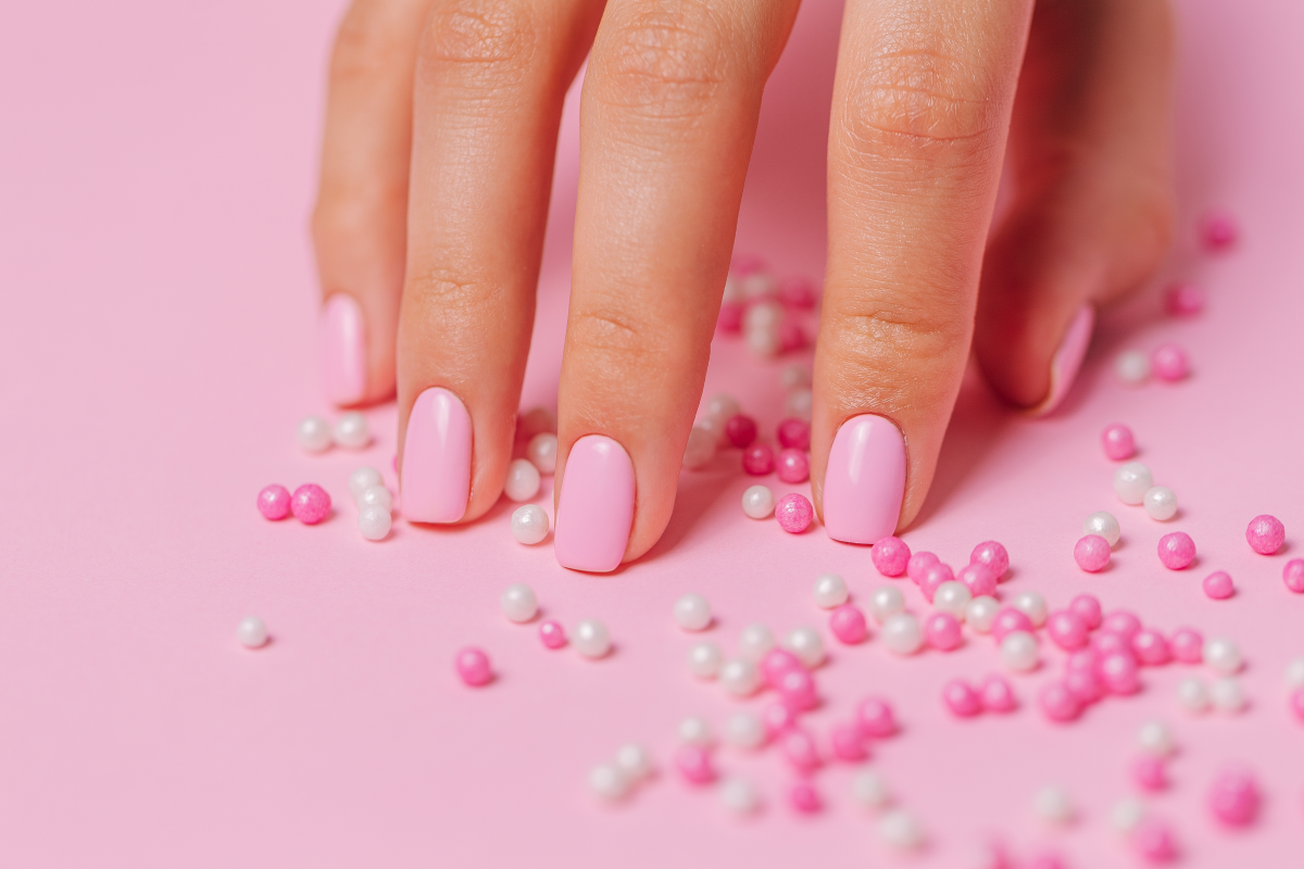 Beauté des mains manucure, semi permanent, gel, soin paraffine ; en institut de beauté haut doubs ; métabief ; hôpitaux neufs ; jougne ; labergement sainte marie ; pontarlier ;